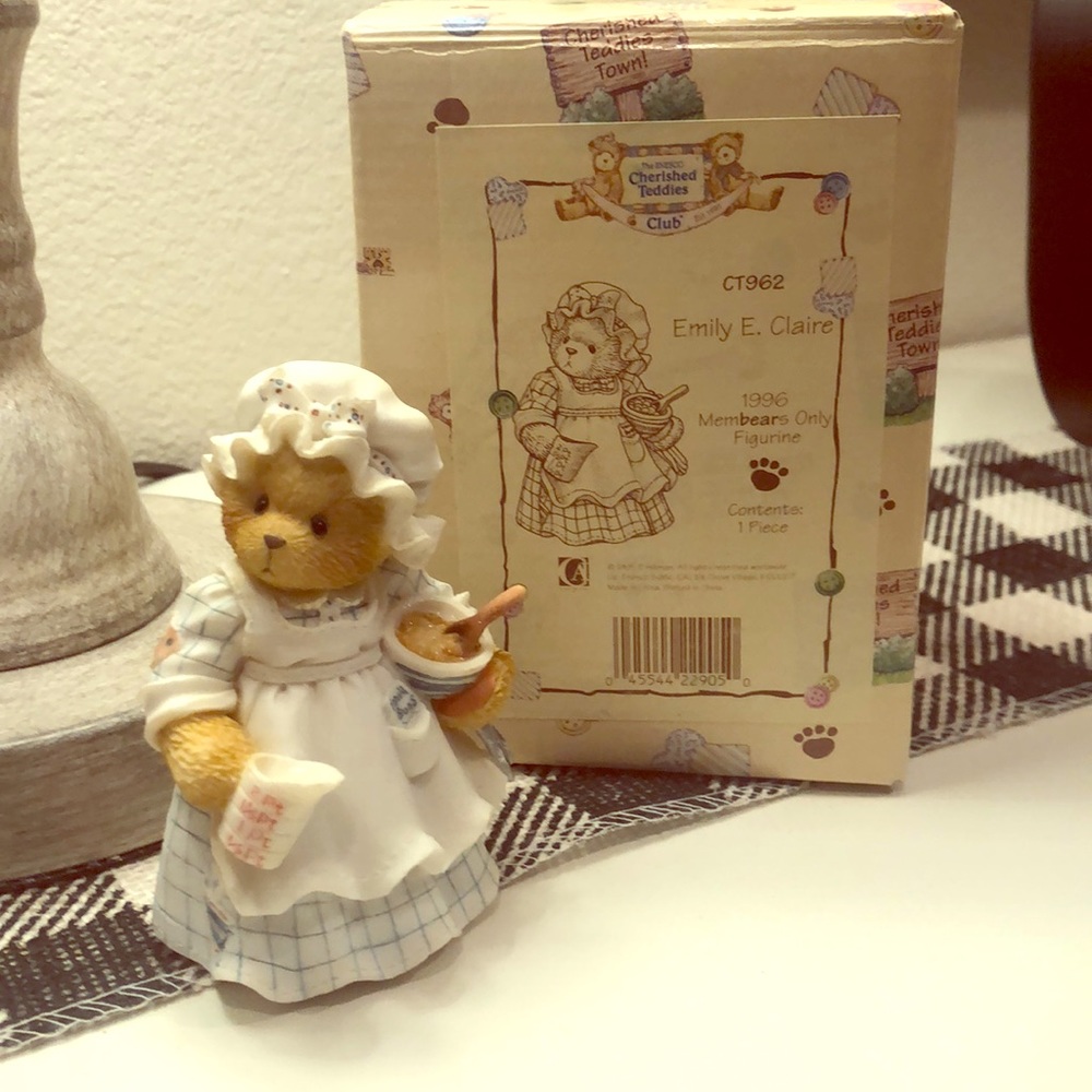Cherished Teddies 1996 Emily E. Claire